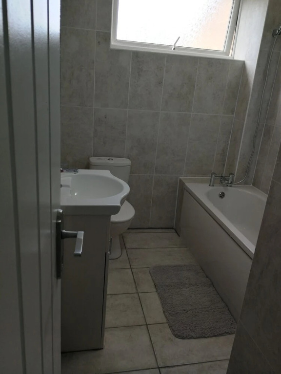 Bluewater House - Immaculate 4-bed in Greenhithe
