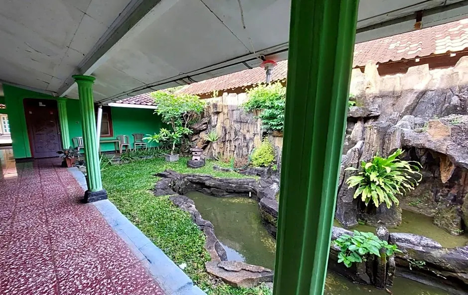 Hotel Parangtritis Widodo Tustiyani