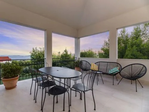 House Frasena Ammoudi