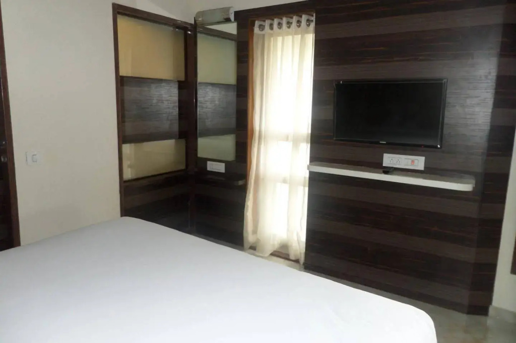 Hotel Raj Palace