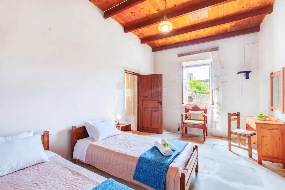 Villa Vereniki Heated Pool