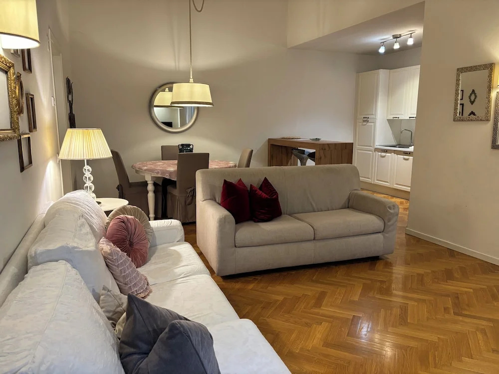 AD Verona Flat
