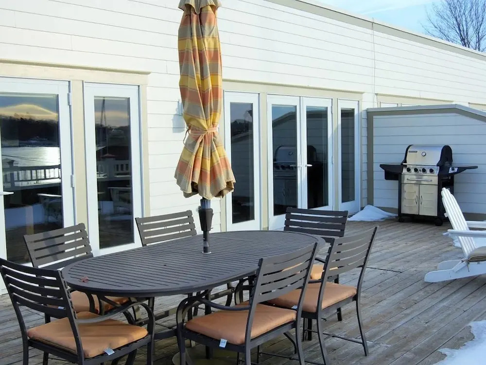 Lakeview Getaway