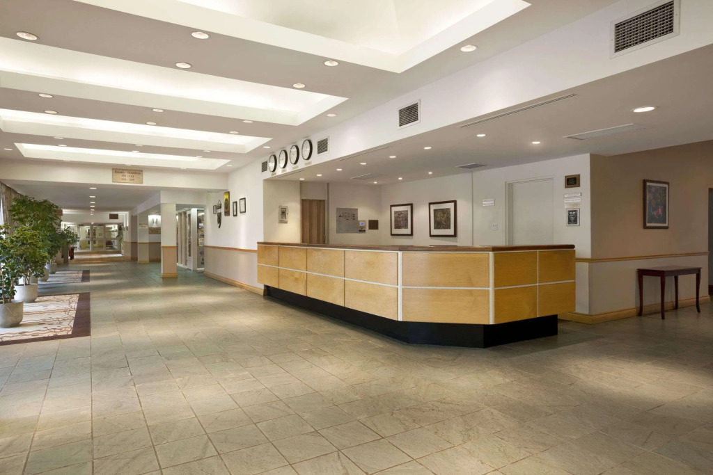 Travelodge by Wyndham Ottawa West
