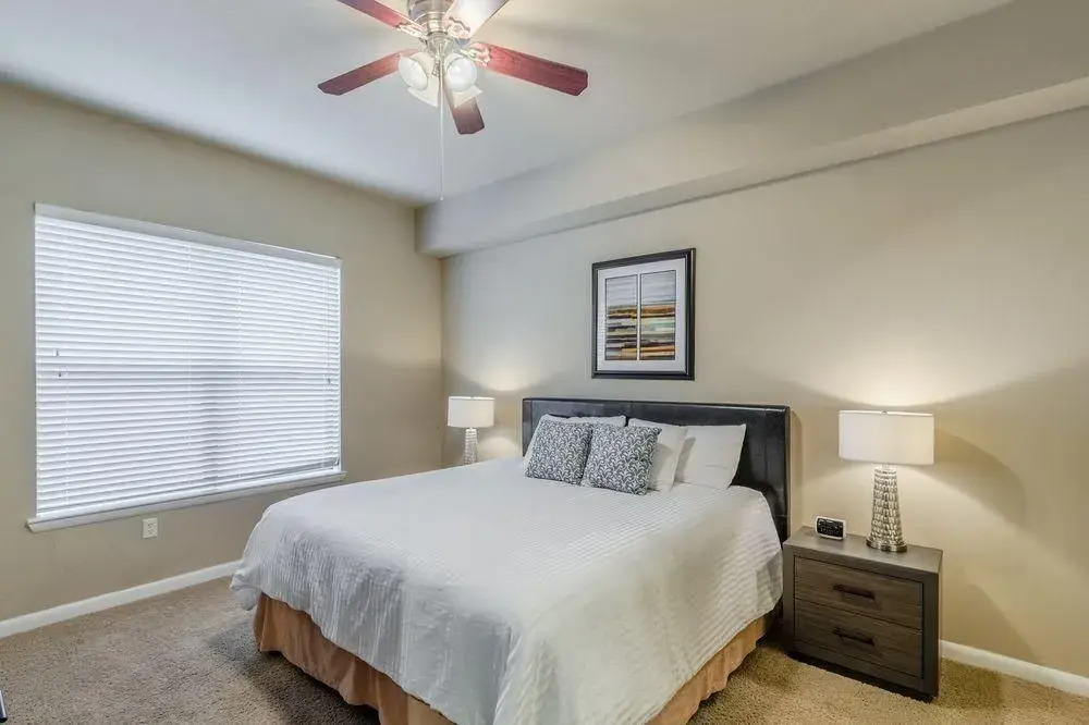 2BR Executive