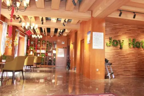 Harbin Central Street Lvyue Boutique Hotel (Saint Sophia Church)