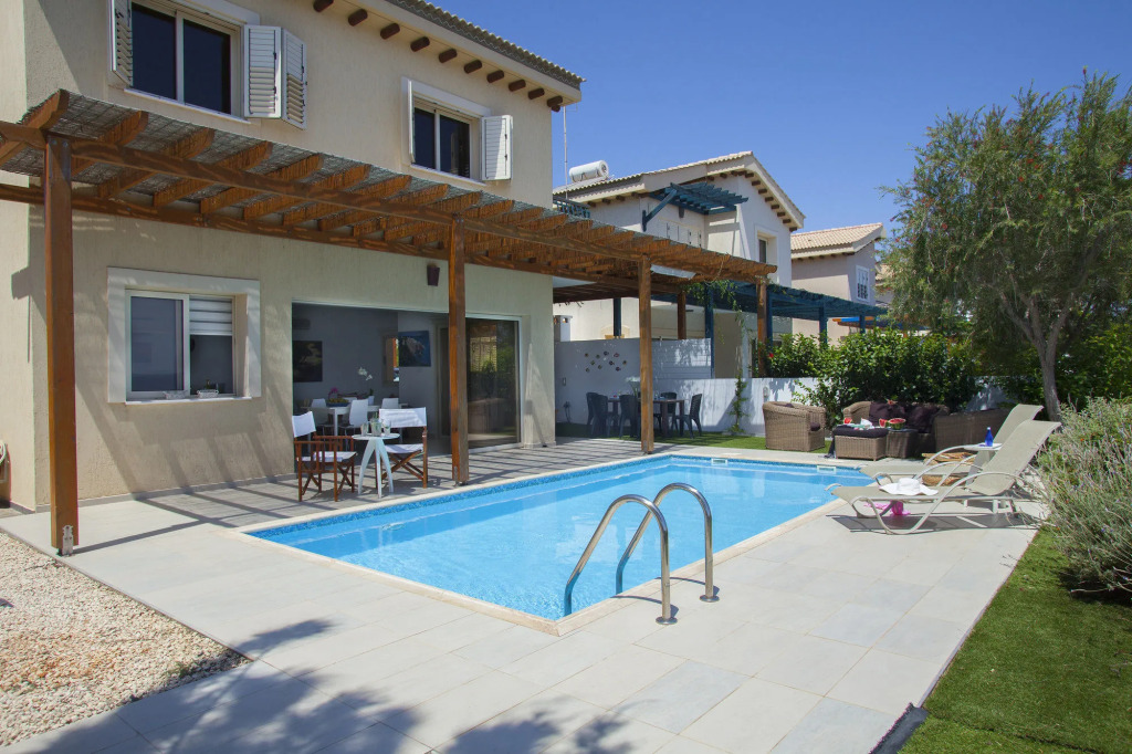 Artisan Resort