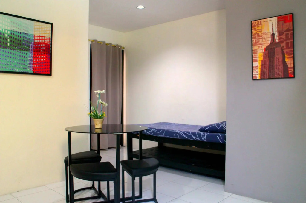 Tropical Hostel - Cebu Center