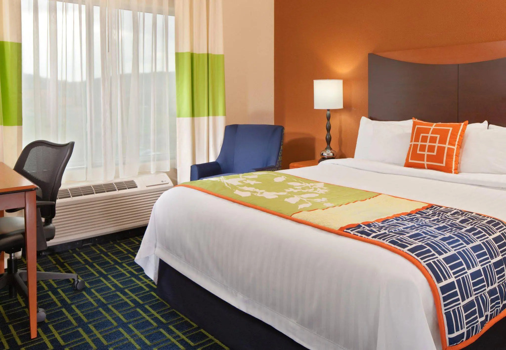 Fairfield Inn and Suites by Marriott Harrisonburg