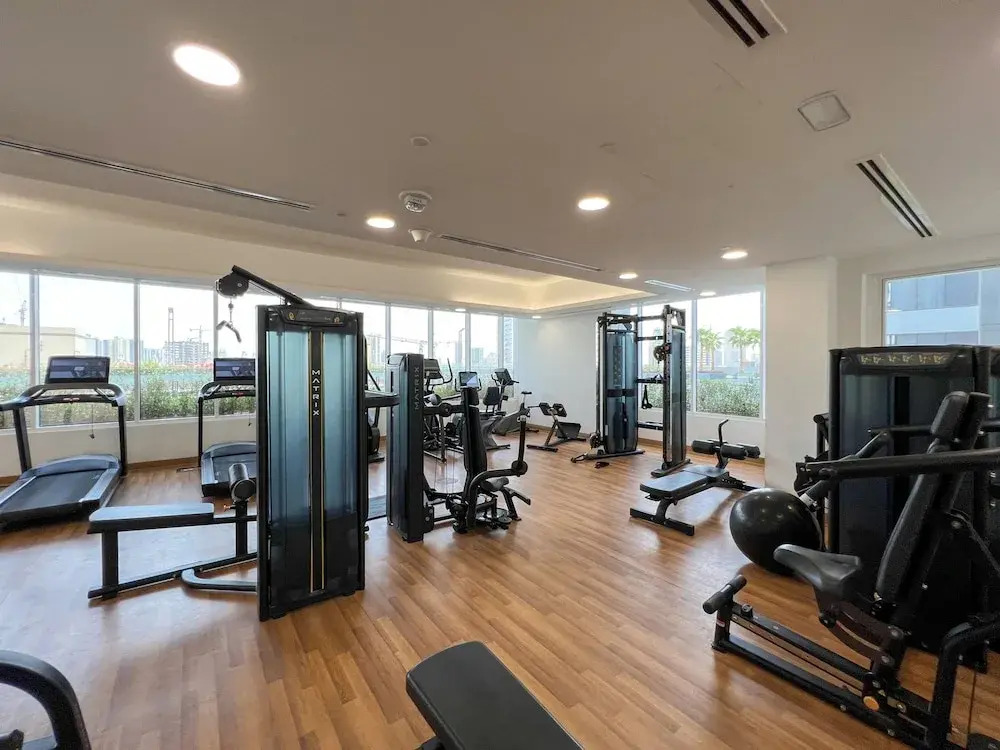 Sophisticated Modern 1 BR on Blooms A JVC