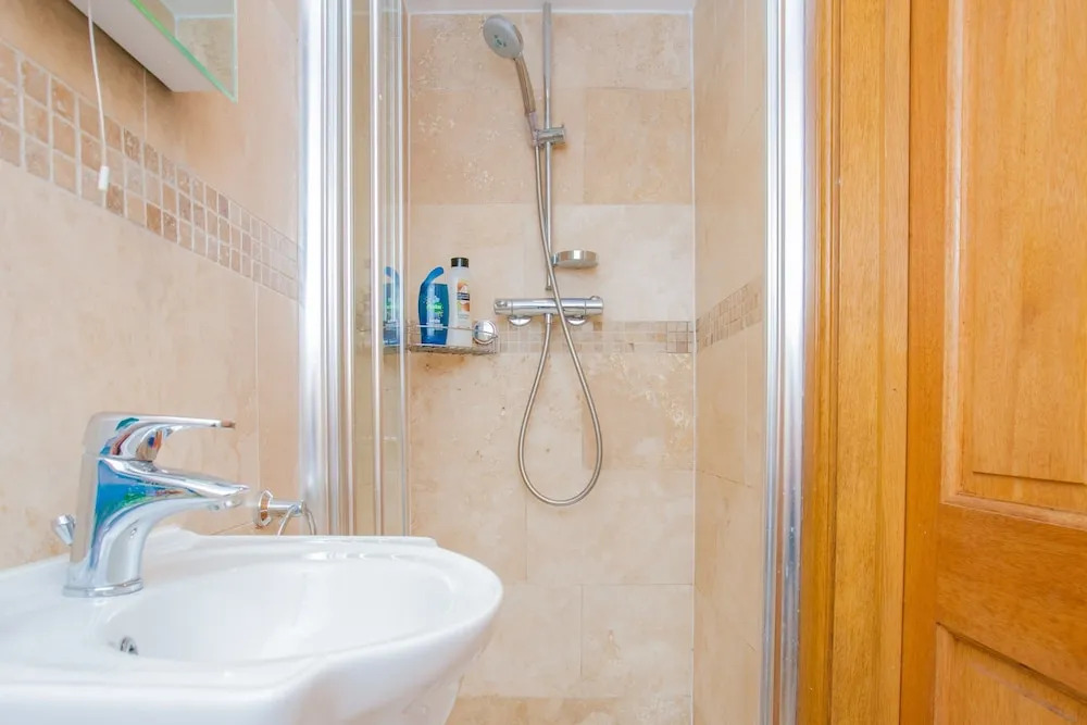 2 Bedroom Apartment In Fulham