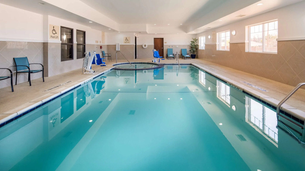 Best Western Plus Denver City Hotel & Suites