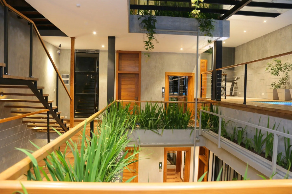 Lakewood Residence