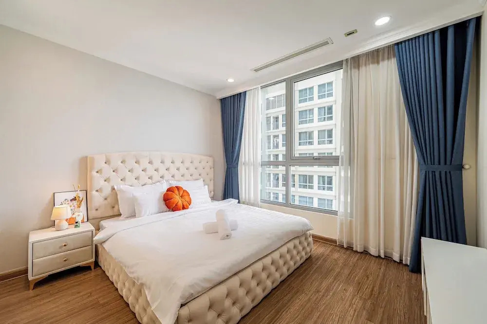 The Regal Suites In Landmark Saigon
