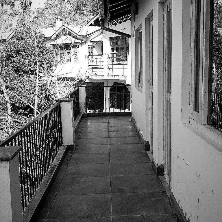 The Himalayan Living