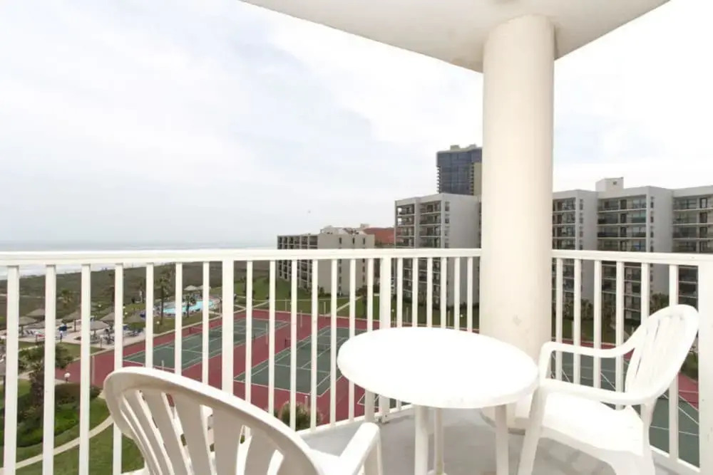 Saida Royale Condominium 9068-69