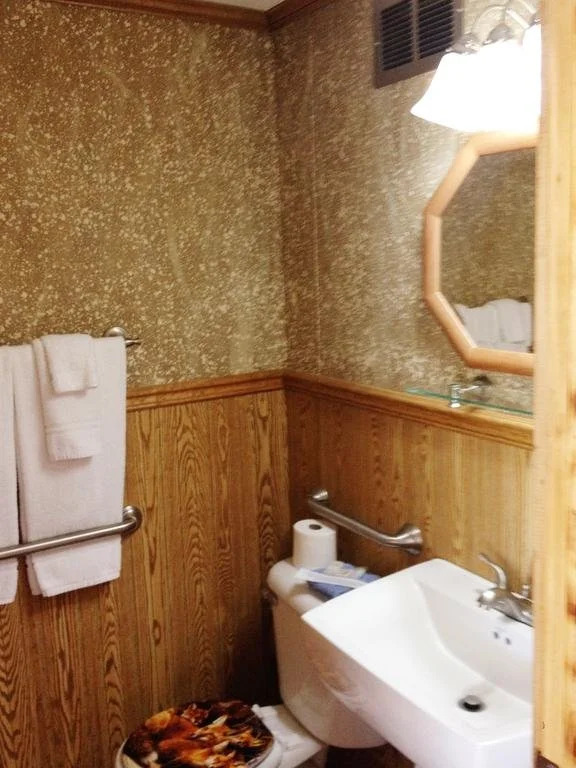 Travelier Motel
