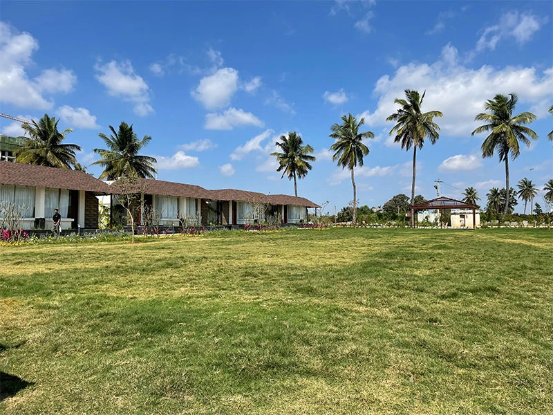 Veerdency Luxury Resort - 3 Km to Banglore Airport