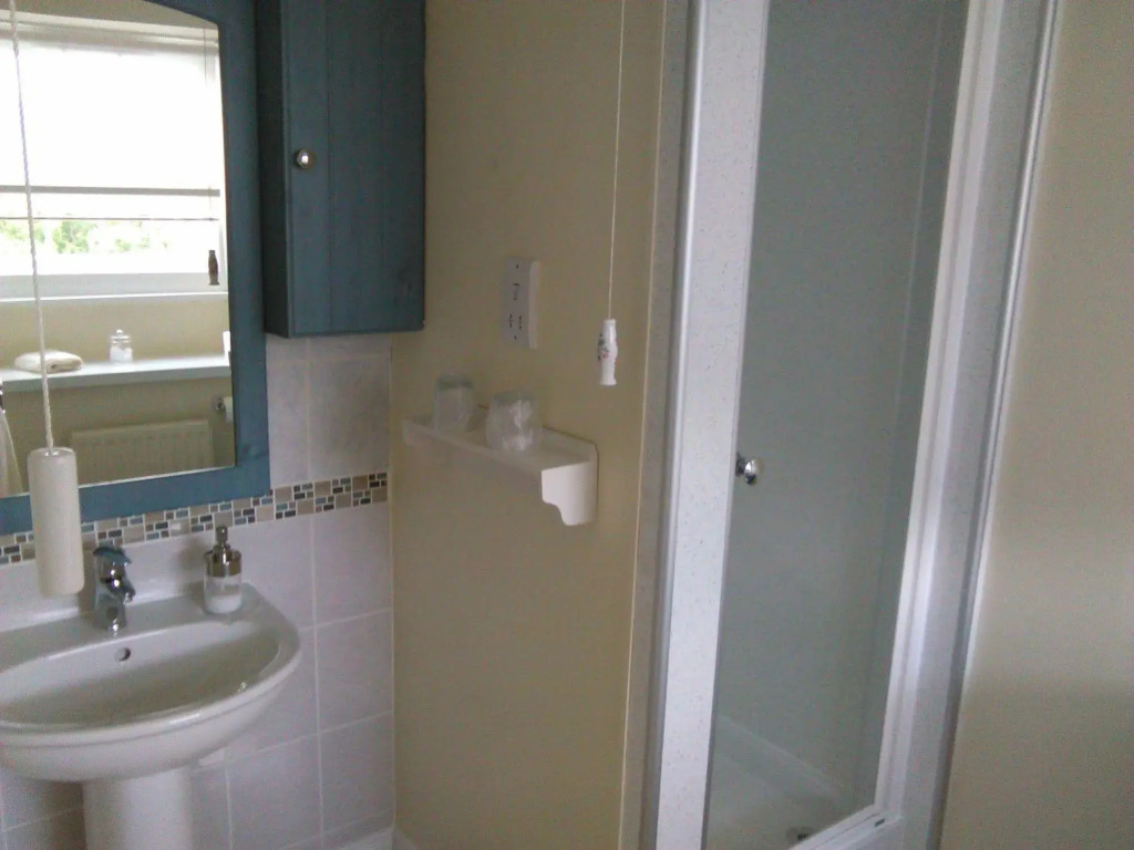 Meadhon Guest House