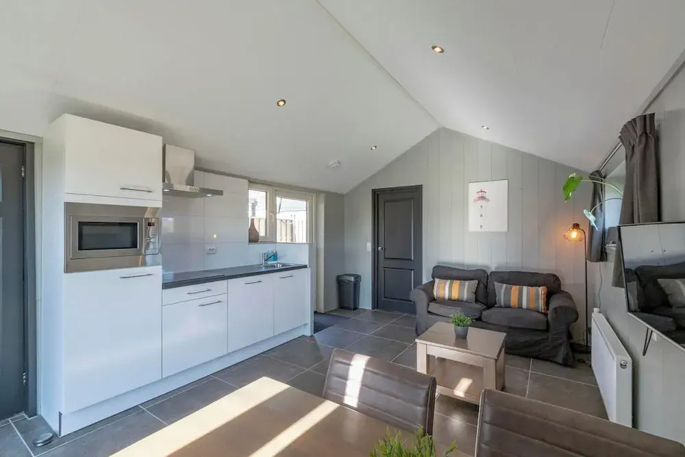 Beach House 't Koepeltje Near Dunes
