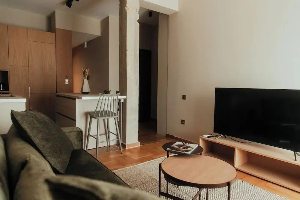 MGM Residencies - Louizis Riankour
