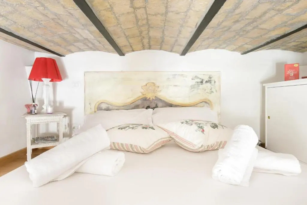 Enchanting Loft in Trastevere (Adults Only)