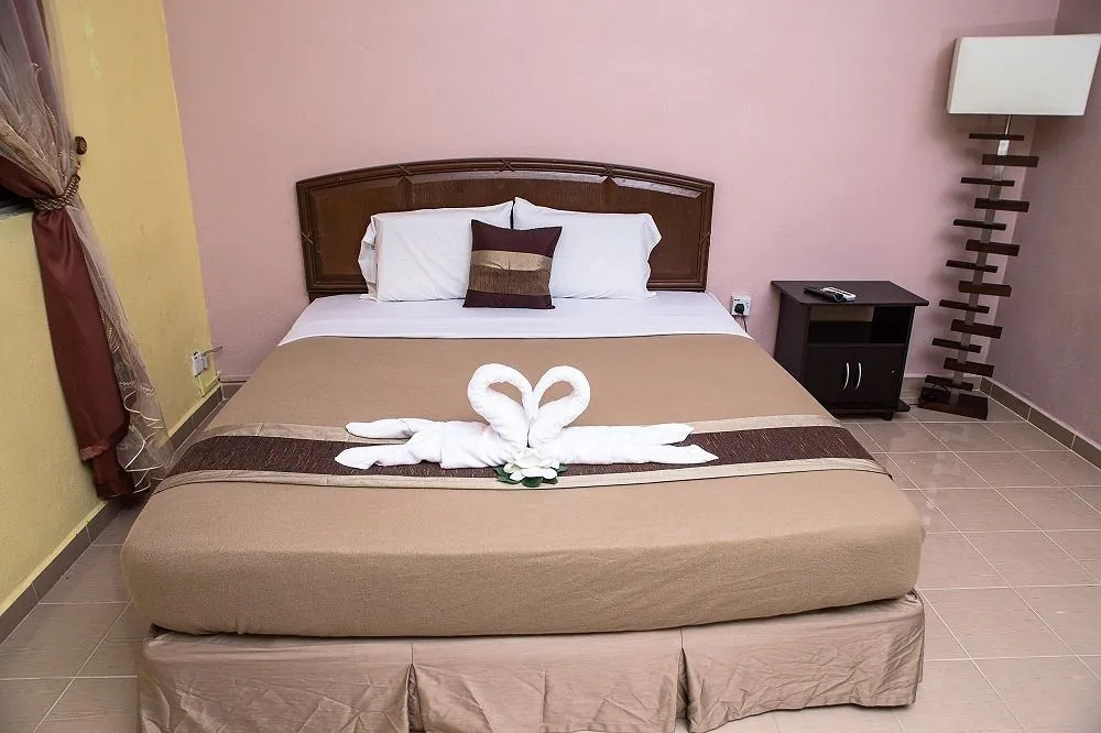 Isa Motel