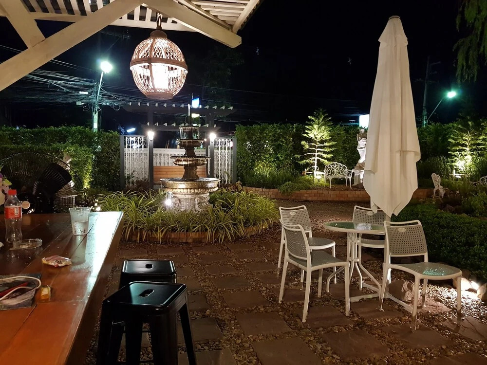 Toobs Hostel - Adults Only