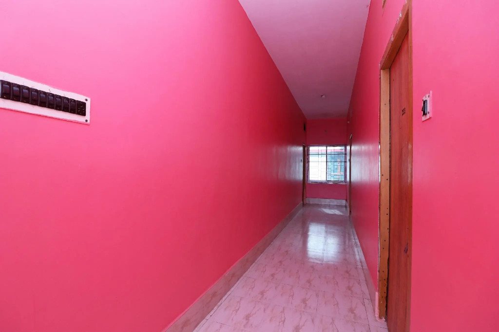 SPOT ON 37802 Hotel Sonamoni