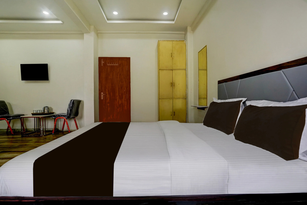 Collection O Shri Sai Baba Temple Formerly Hotel Maitreya