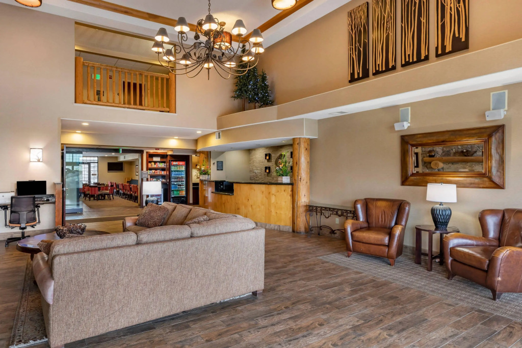 Comfort Suites Golden West on Evergreen Parkway