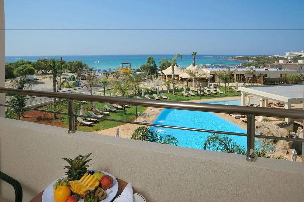 Olympic Bay - Adults Only