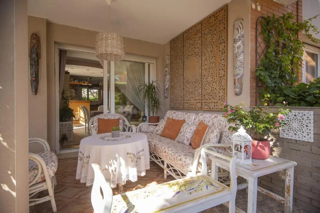 Casa adosada con piscina comunitaria