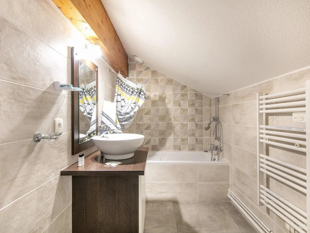 Family Apartment Near Ski-slope, Mini Market