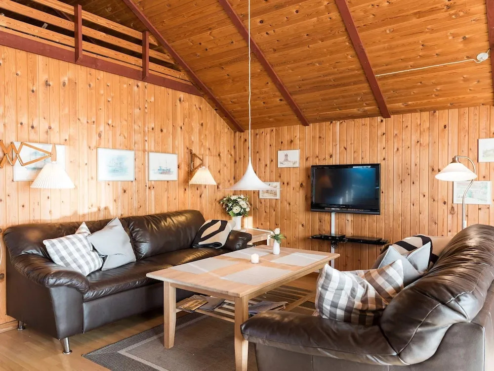 6 Person Holiday Home on a Holiday Park in Fanø