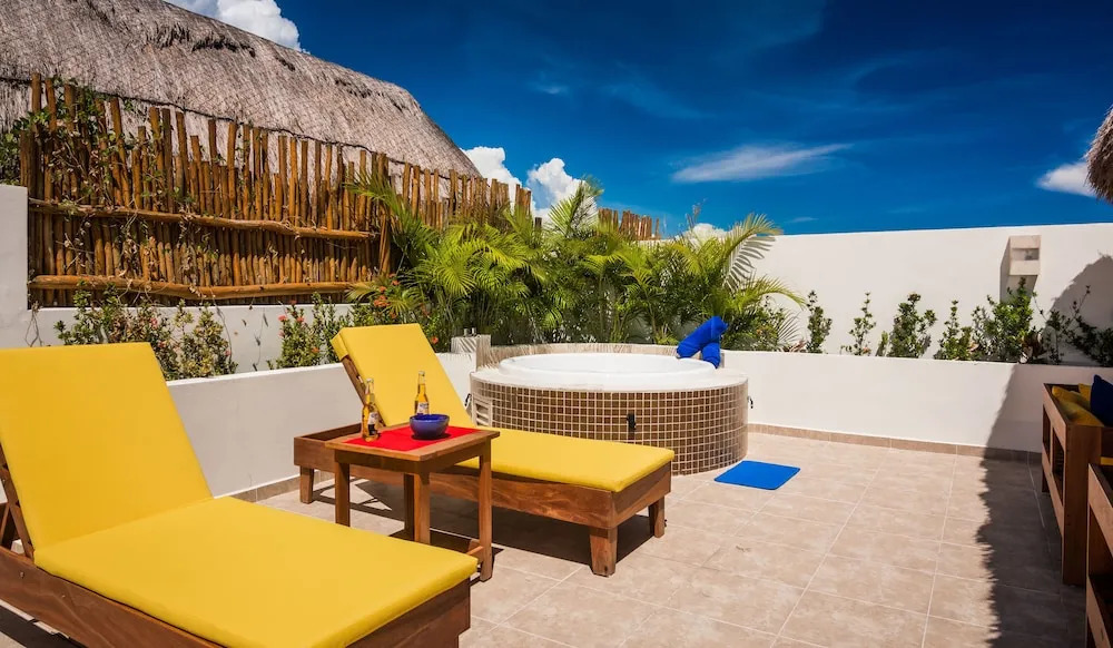 Villa KA AX 3 BDRM PTH rooftop sleeps 7