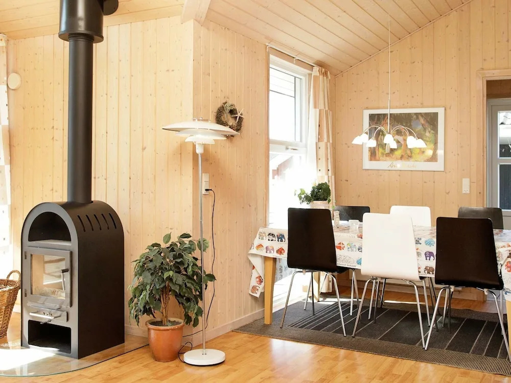 Luring Holiday Home in Oksbøl With Sauna