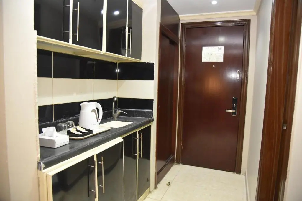 Al Kiram Hotel Al Azizia