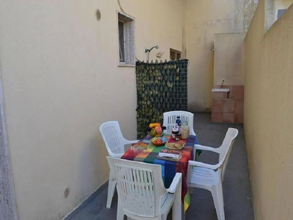 Three-room Holiday Home With Outdoor Space and a few Steps From the Cliff