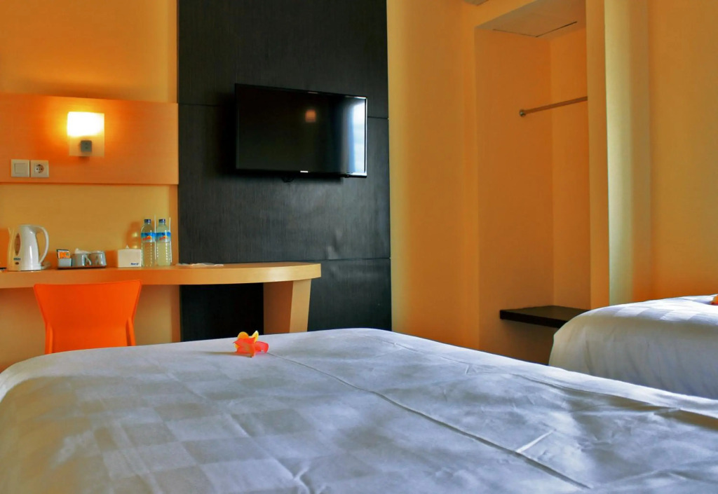 M Hotel