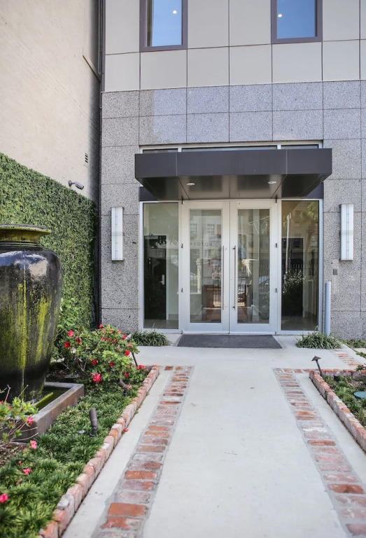 PH 2BR in Arts/Warehouse District