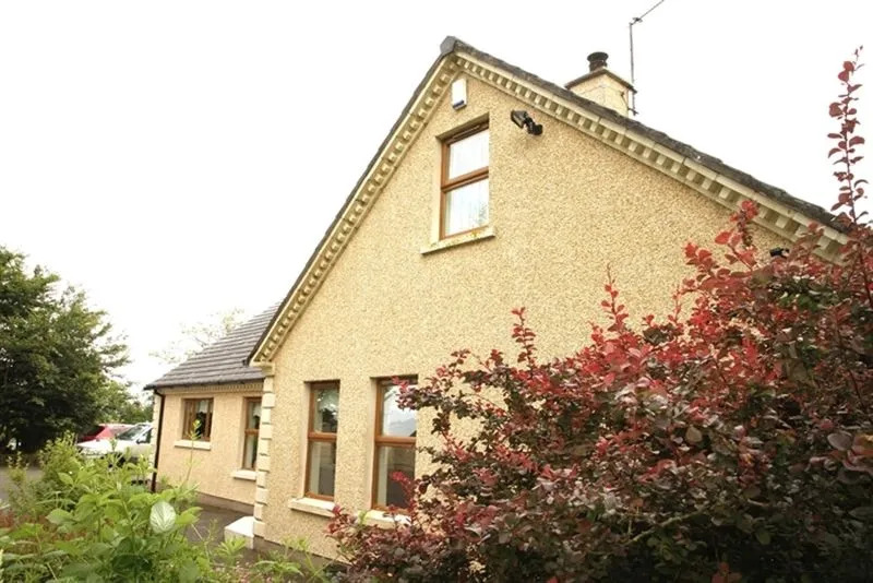 Kilmail Country Chalet