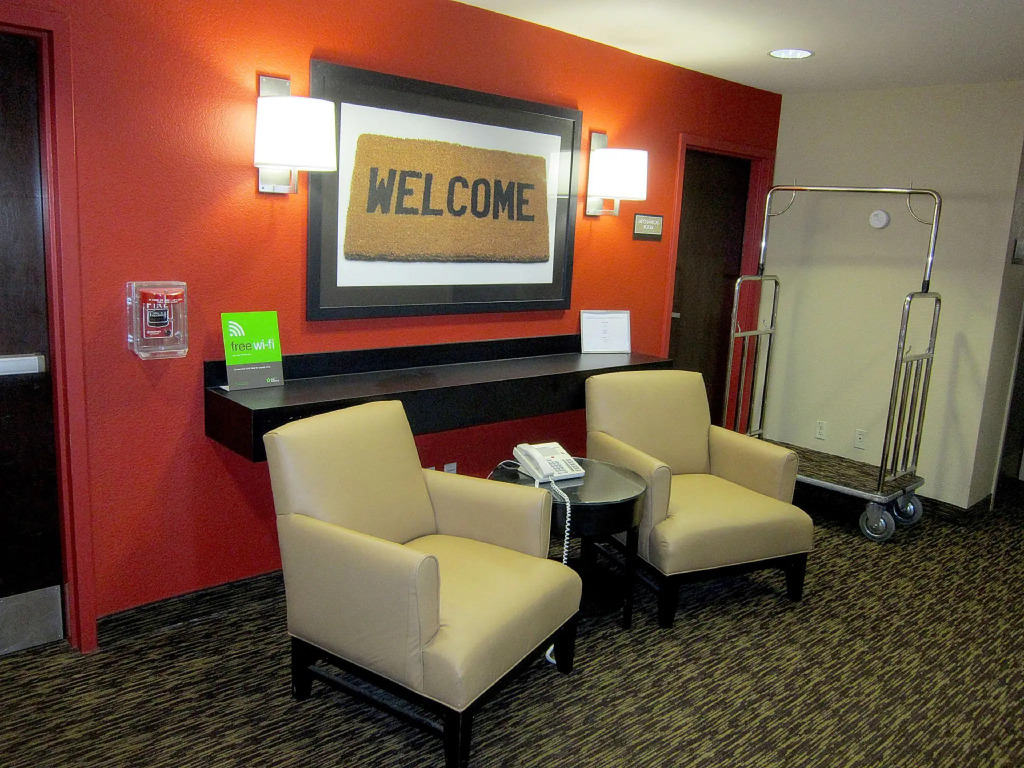 Studio 6 Suites Seattle Kent WA