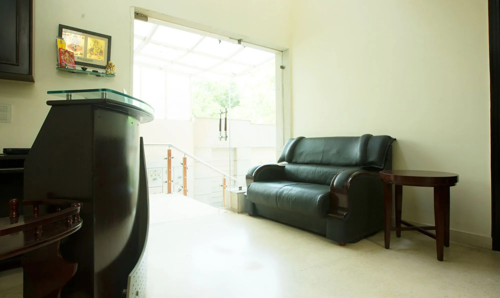 Treebo Neo Residency
