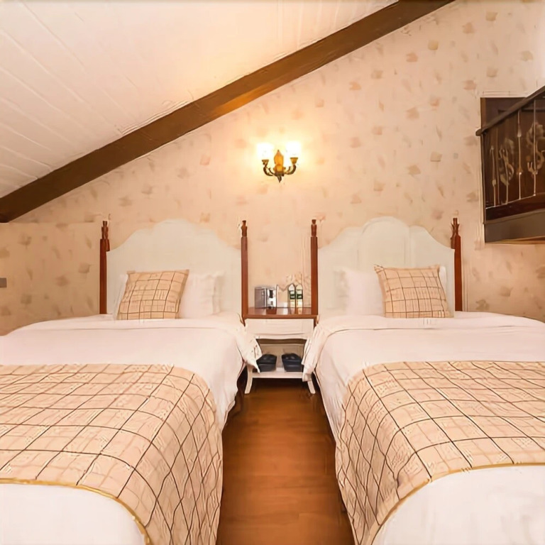 Yanshan Hotel