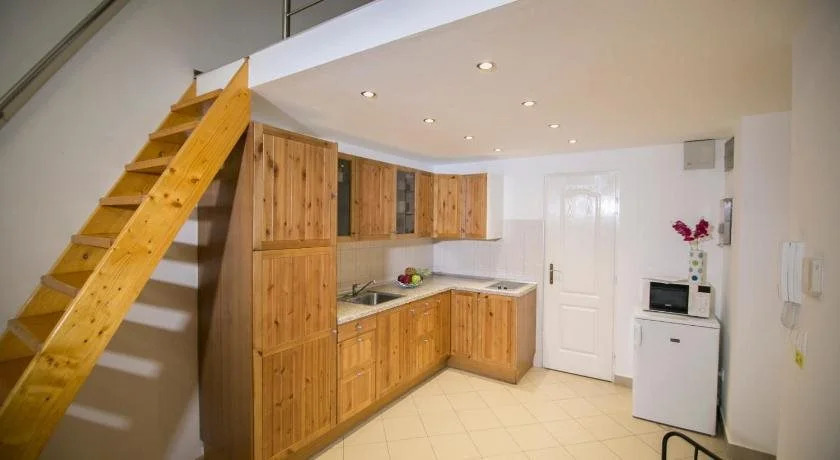 Interflat Hostel  Apartments