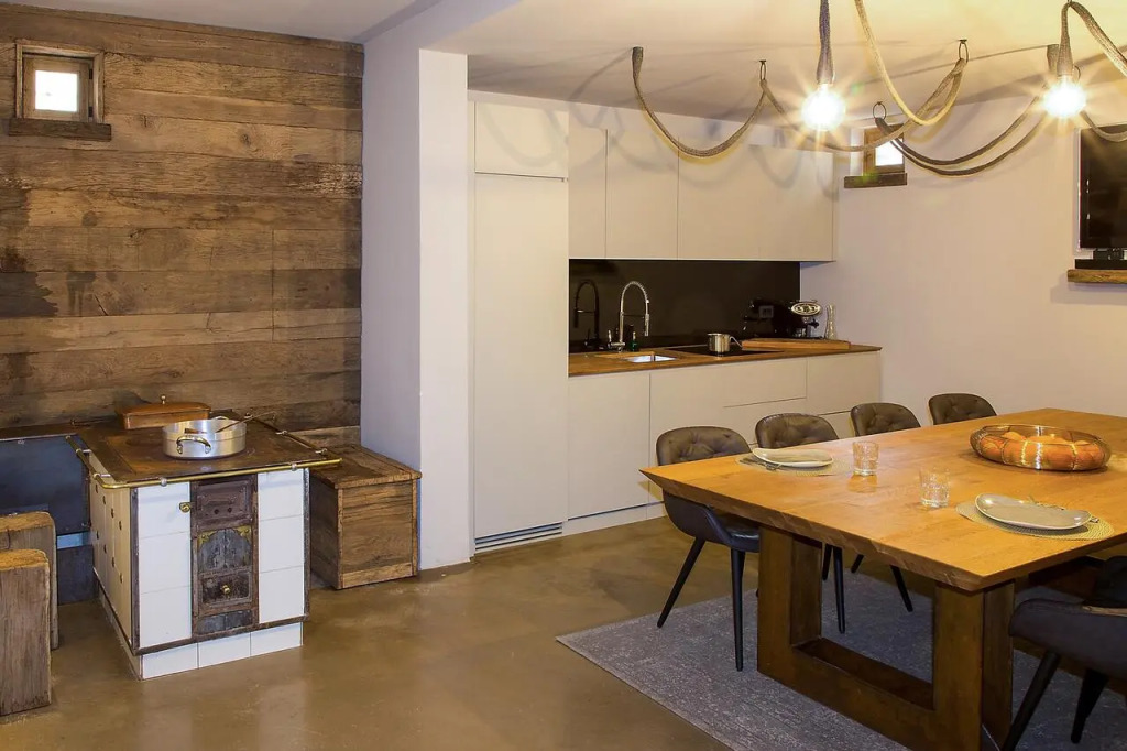 Aldilà Art Rooms, Apartment and Vacation House