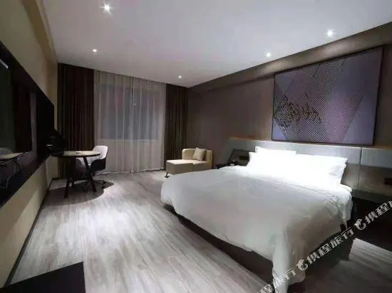 Yongshun Holiday Hotel