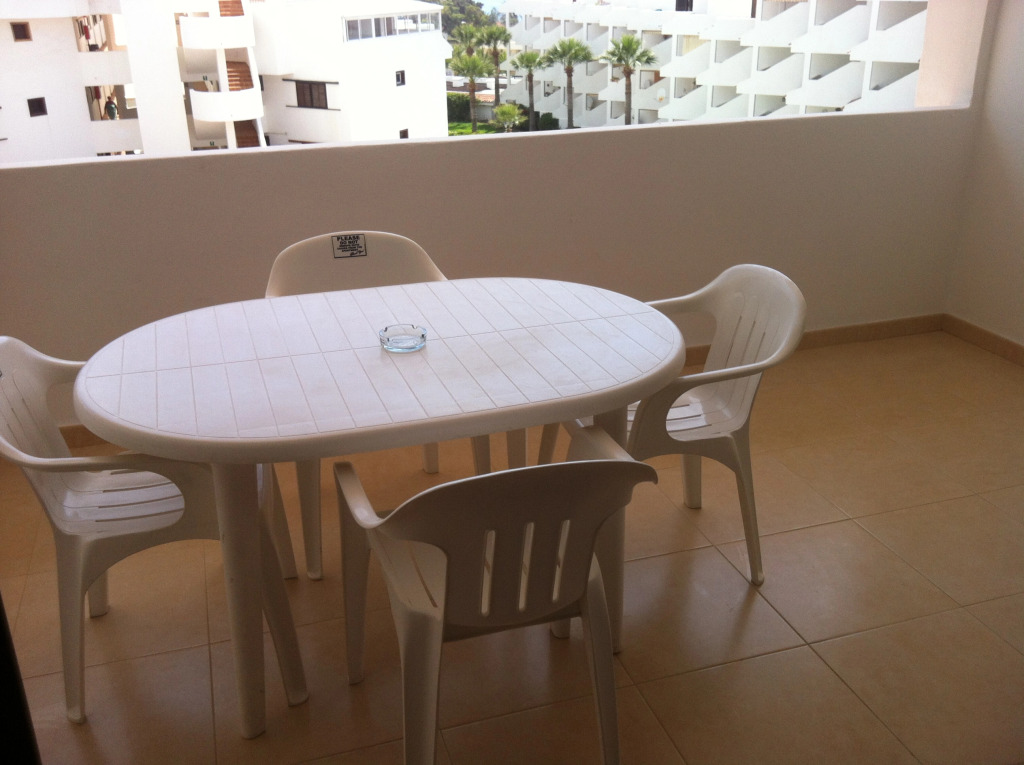 Paloma Beach Apartments