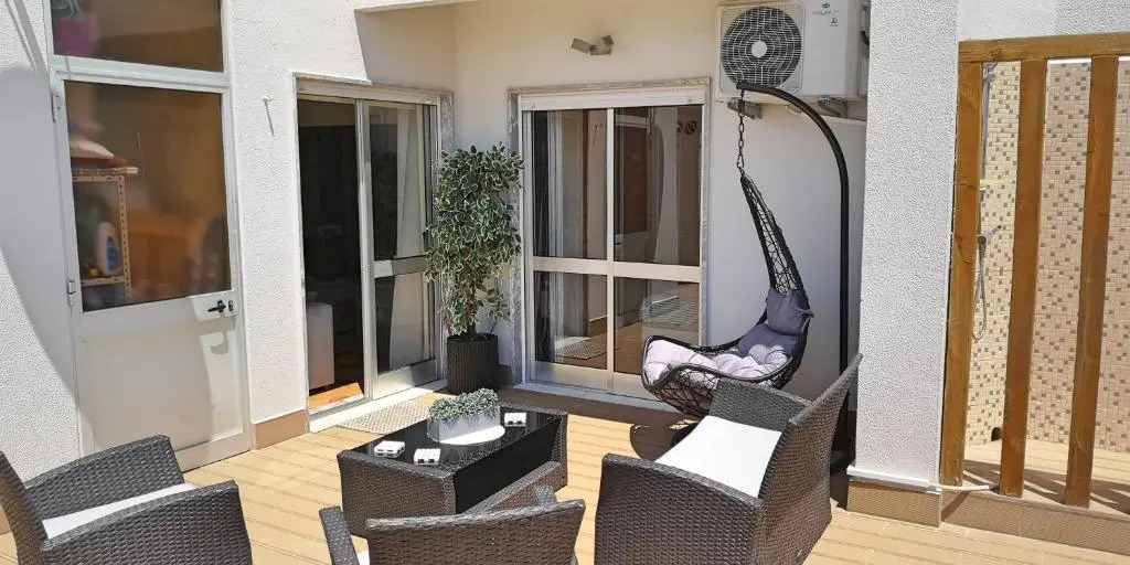 Penthouse T3 com Terraço e BBQ
